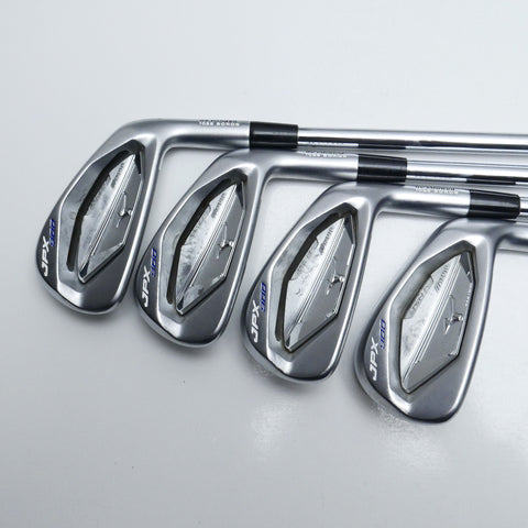 Used Mizuno JPX 900 Forged Iron Set / 5 - PW + GW / Regular Flex