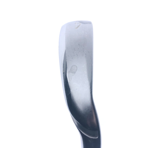 Used Mizuno JPX 900 Hot Metal 4 Iron / 21 Degrees / Senior Flex