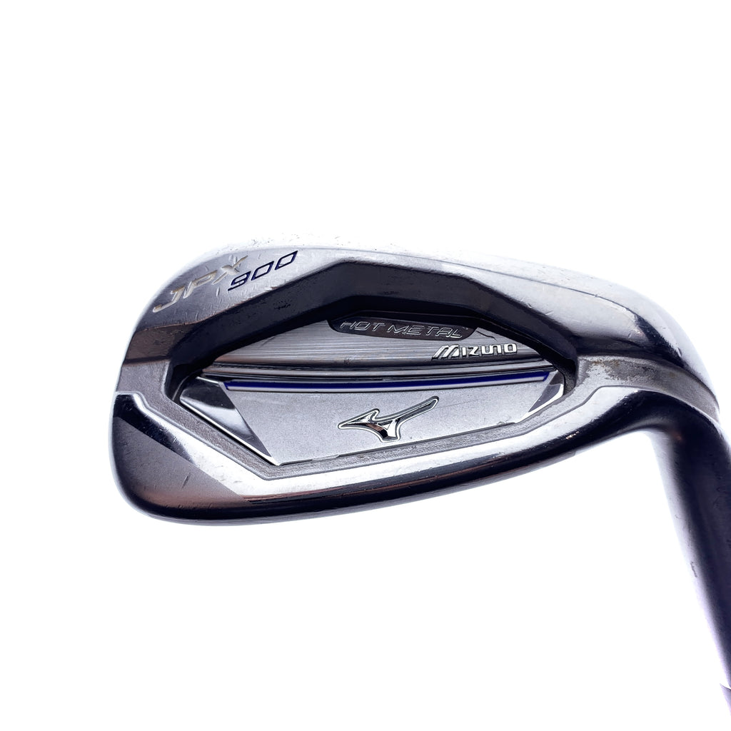 Used Mizuno JPX 900 Hot Metal PW Iron / 45 Degrees / Stiff Flex