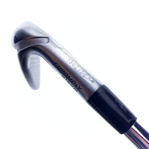 Used Mizuno JPX 900 Hot Metal Pitching Wedge / 45.0 Degrees / X-Stiff Flex