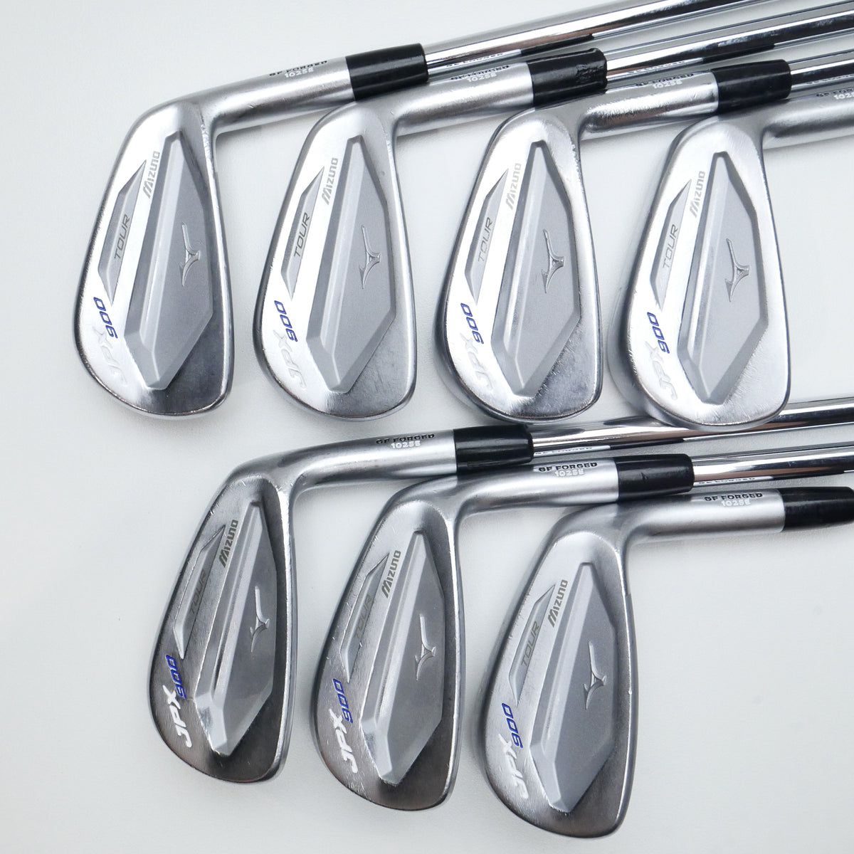 Used Mizuno JPX 900 Tour Iron Set / 4 - PW / X-Stiff Flex
