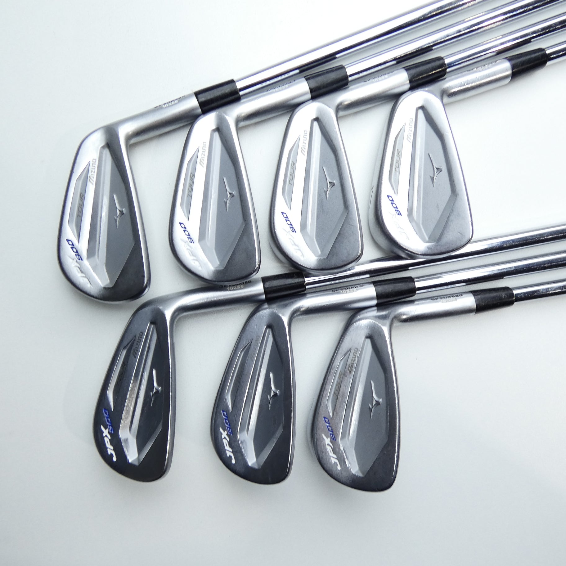 Used Mizuno JPX 900 Tour Iron Set / 4 - PW / X-Stiff Flex