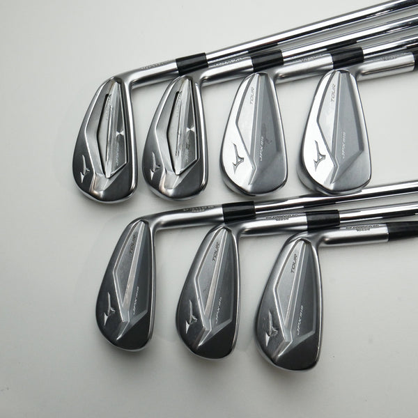 Used Mizuno JPX 919 Forged & JPX 919 Tour Combo Set / 4 - PW / X-Stiff Flex