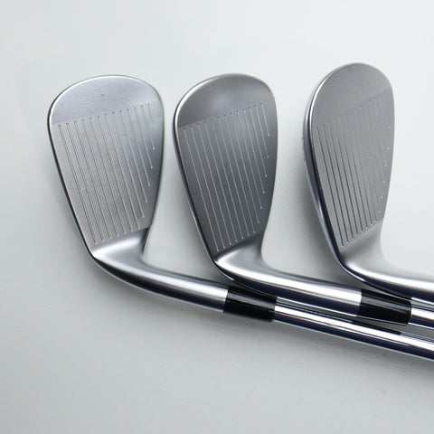 Used Mizuno JPX 919 Hot Metal Iron Set / 5 - PW + GW / Regular Flex