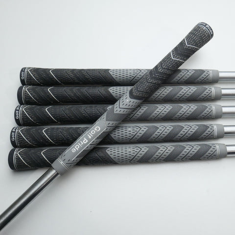 Used Mizuno JPX 919 Hot Metal Pro Iron Set / 5 - PW / Regular Flex