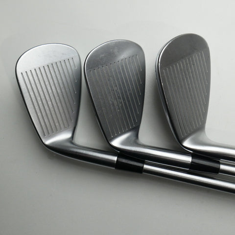 Used Mizuno JPX 919 Hot Metal Pro Iron Set / 5 - PW / Stiff Flex