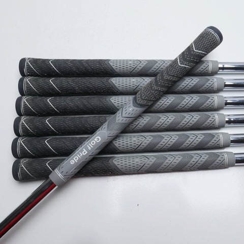 Used Mizuno JPX 921 Forged Iron Set / 4 - PW / Regular Flex
