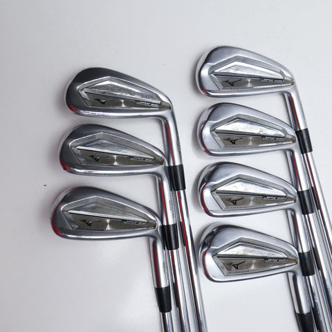 Used Mizuno JPX 921 Forged Iron Set / 4 - PW / Regular Flex