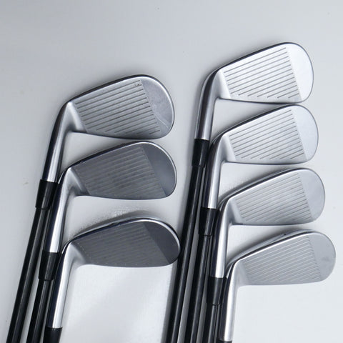 Used Mizuno JPX 921 Forged Iron Set / 4 - PW / Regular Flex