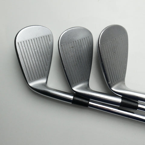 Used Mizuno JPX 921 Forged Iron Set / 4 - PW / Regular Flex