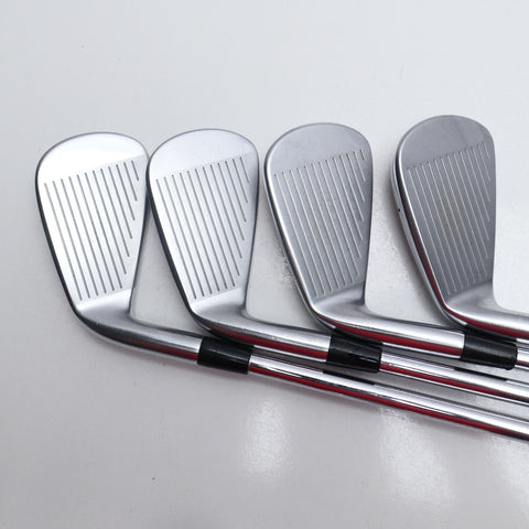 Used Mizuno JPX 921 Forged Iron Set / 4 - PW / Regular Flex