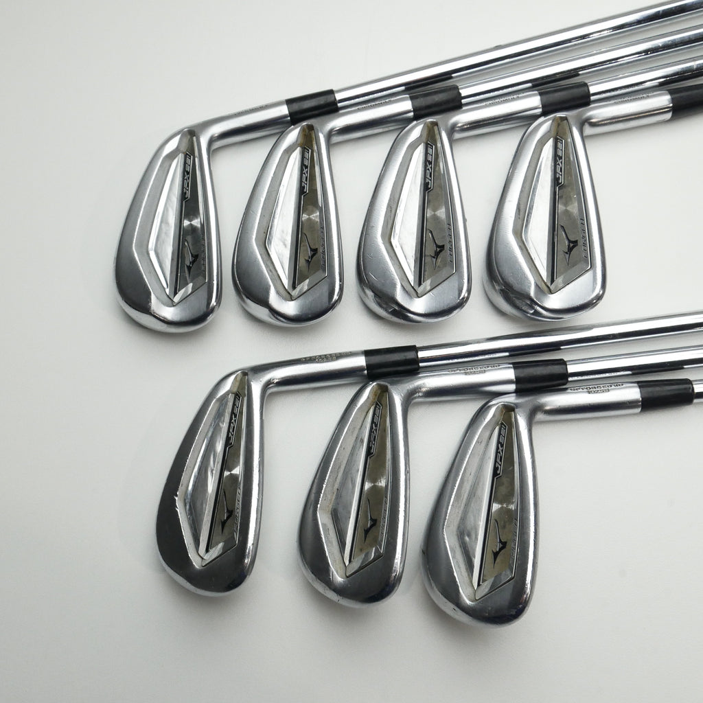 Used Mizuno JPX 921 Forged Iron Set / 4 - PW / Regular Flex