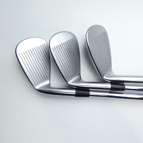 Used Mizuno JPX 921 Forged Iron Set / 4 - PW / Stiff Flex