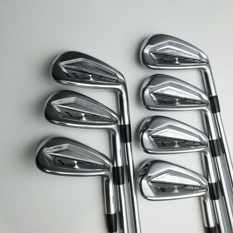 Used Mizuno JPX 921 Forged Iron Set / 4 - PW / X-Stiff Flex