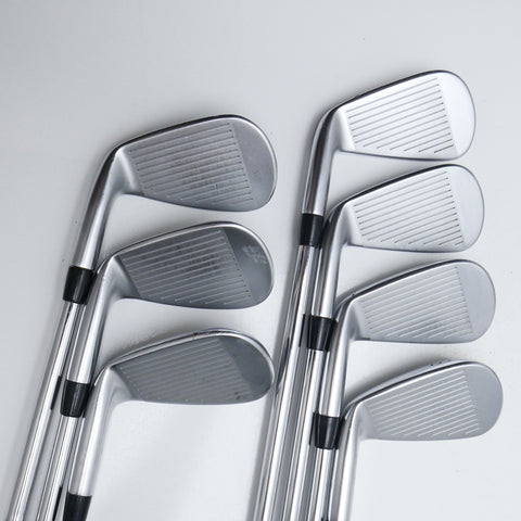 Used Mizuno JPX 921 Forged Iron Set / 5 - PW + GW / X-Stiff Flex