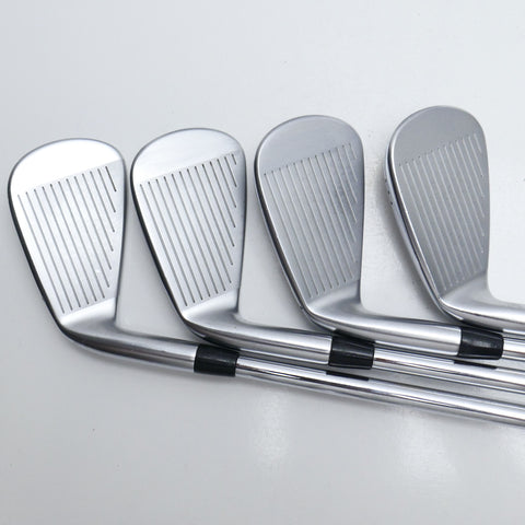 Used Mizuno JPX 921 Forged Iron Set / 5 - PW + GW / X-Stiff Flex