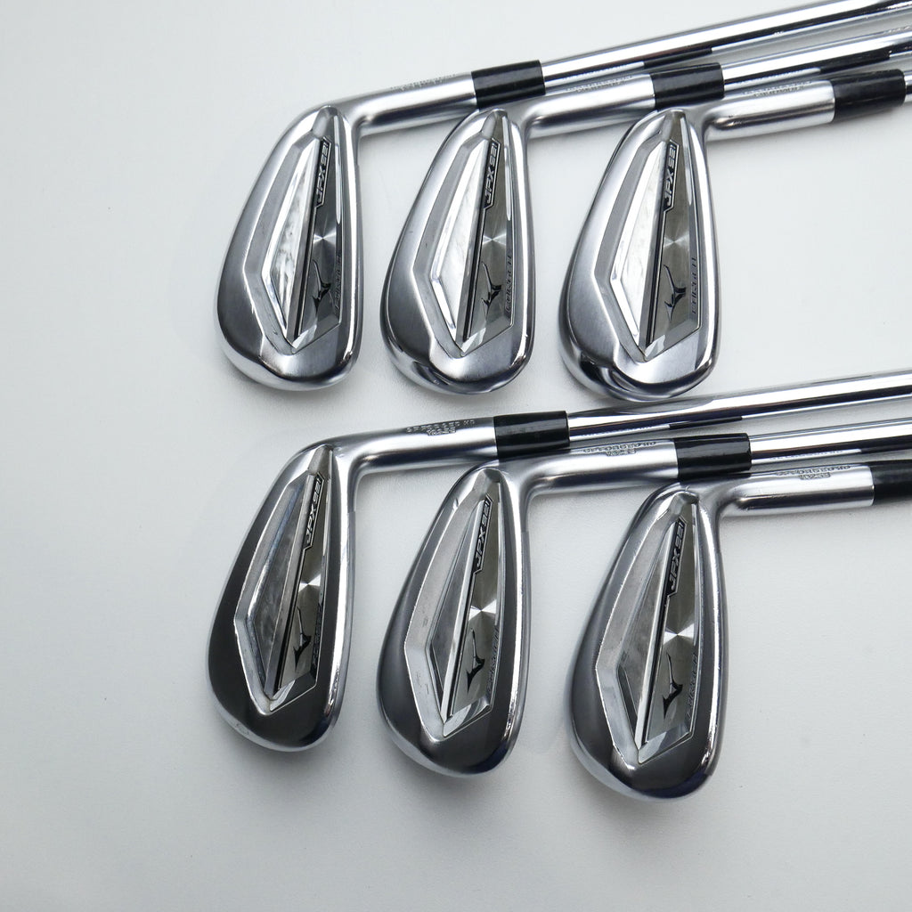 Used Mizuno JPX 921 Forged Iron Set / 5 - PW / Regular Flex