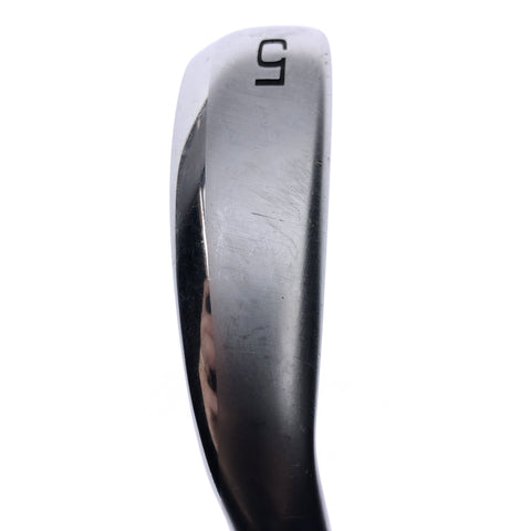 Used Mizuno JPX 921 Hot Metal 5 Iron / 22.0 Degrees / Regular Flex