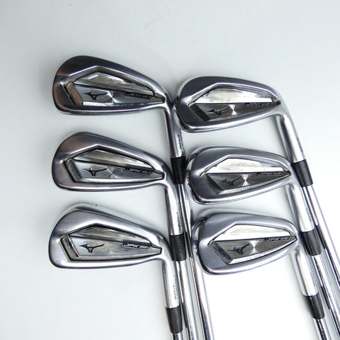 Used Mizuno JPX 921 Hot Metal Iron Set / 5 - PW / Regular Flex