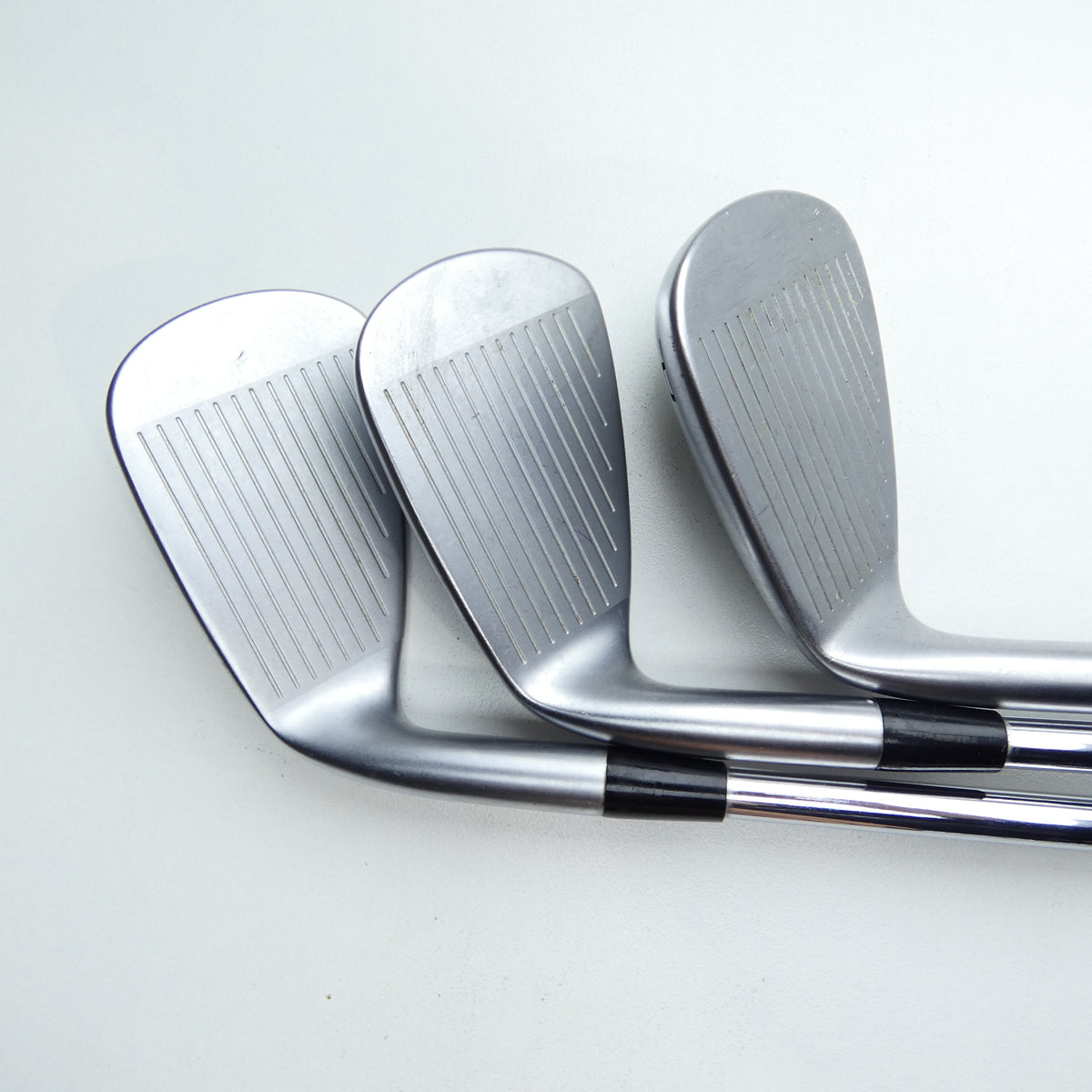 Used Mizuno JPX 921 Hot Metal Iron Set / 5 - PW / Stiff Flex