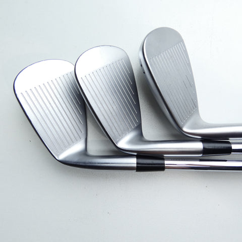 Used Mizuno JPX 921 Hot Metal Pro Iron Set / 5 - PW / Lite Flex