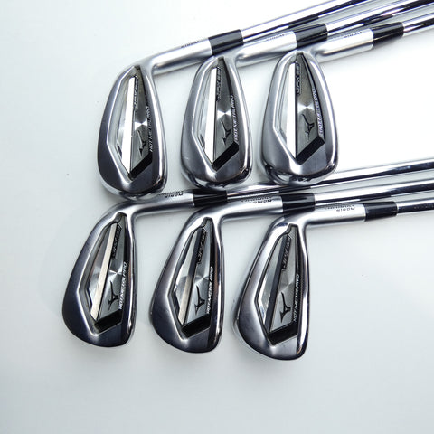 Used Mizuno JPX 921 Hot Metal Pro Iron Set / 5 - PW / Lite Flex