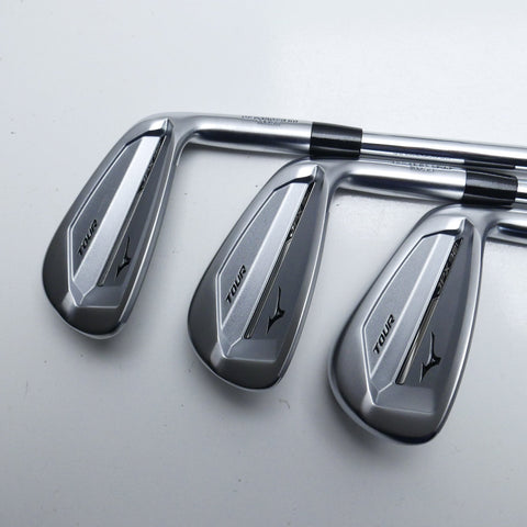 Used Mizuno JPX 921 Tour Iron Set / 4 - PW / Stiff Flex