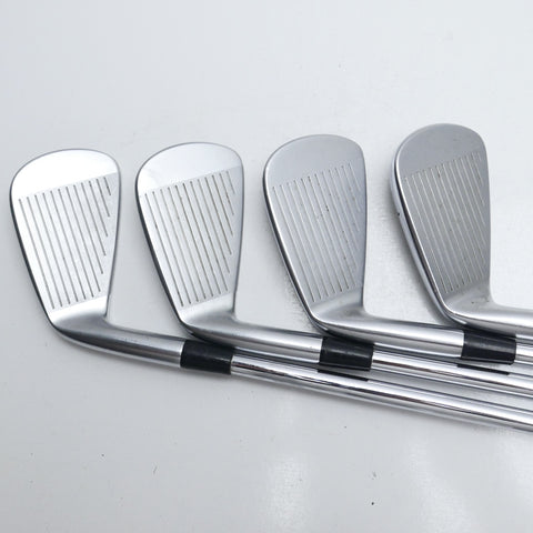 Used Mizuno JPX 921 Tour Iron Set / 4 - PW / Stiff Flex
