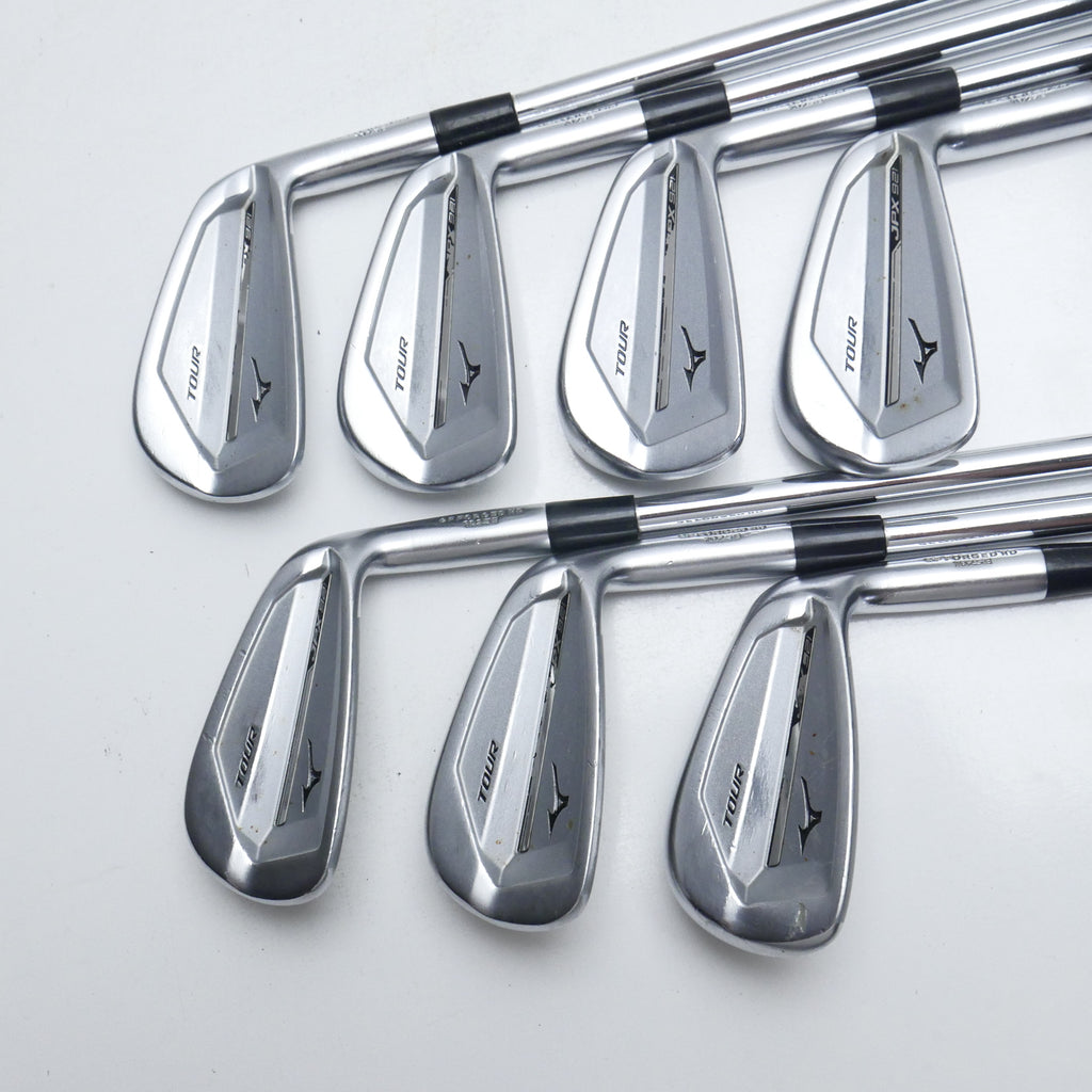 Used Mizuno JPX 921 Tour Iron Set / 4 - PW / Stiff Flex