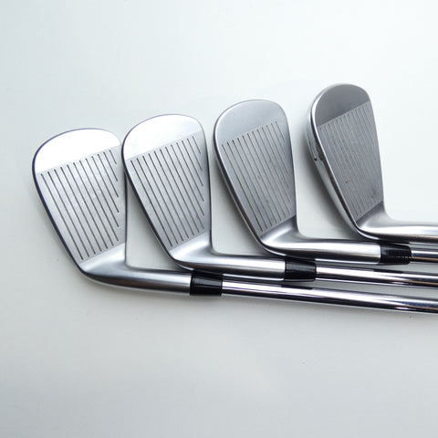 Used Mizuno JPX 921 Tour Iron Set / 4 - PW / X-Stiff Flex