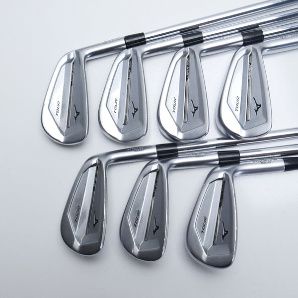 Used Mizuno JPX 921 Tour Iron Set / 4 - PW / X-Stiff Flex