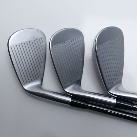 Used Mizuno JPX 921 Tour Iron Set / 5 - PW / Stiff Flex