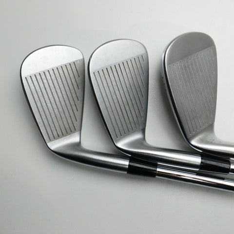 Used Mizuno JPX 921 Tour Iron Set / 6 - PW + GW / Stiff Flex