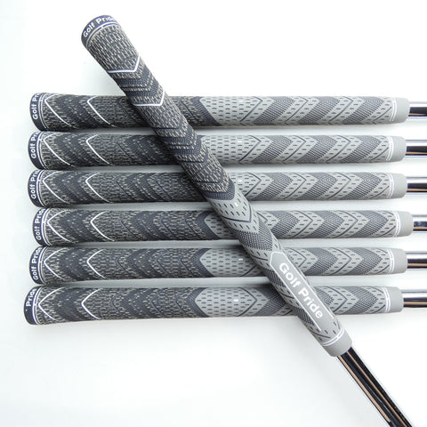 Used Mizuno JPX 923 Forged Iron Set / 4 - PW / Stiff Flex