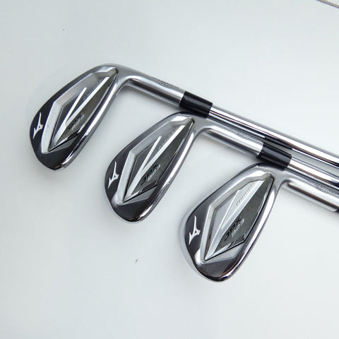 Used Mizuno JPX 923 Forged Iron Set / 4 - PW / Stiff Flex