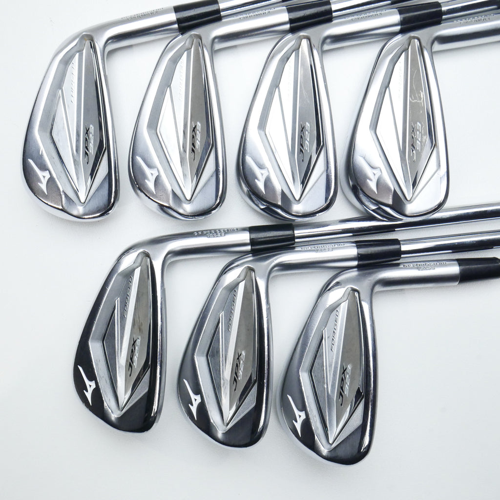 Used Mizuno JPX 923 Forged Iron Set / 4 - PW / Stiff Flex