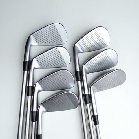 Used Mizuno JPX 923 Forged Iron Set / 4 - PW / X-Stiff Flex