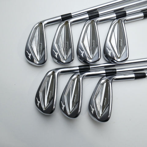 Used Mizuno JPX 923 Forged Iron Set / 4 - PW / X-Stiff Flex