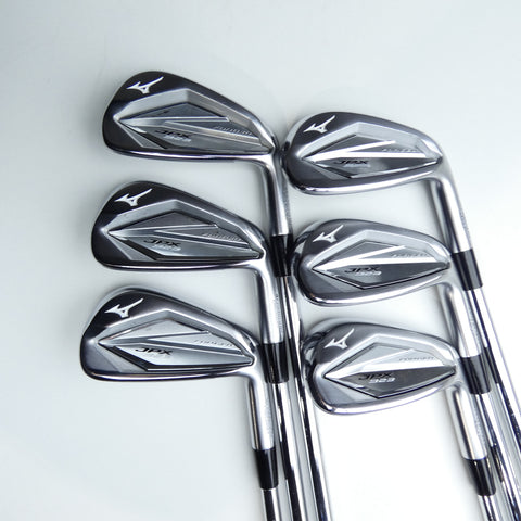 Used Mizuno JPX 923 Forged Iron Set / 5 - PW / Regular Flex