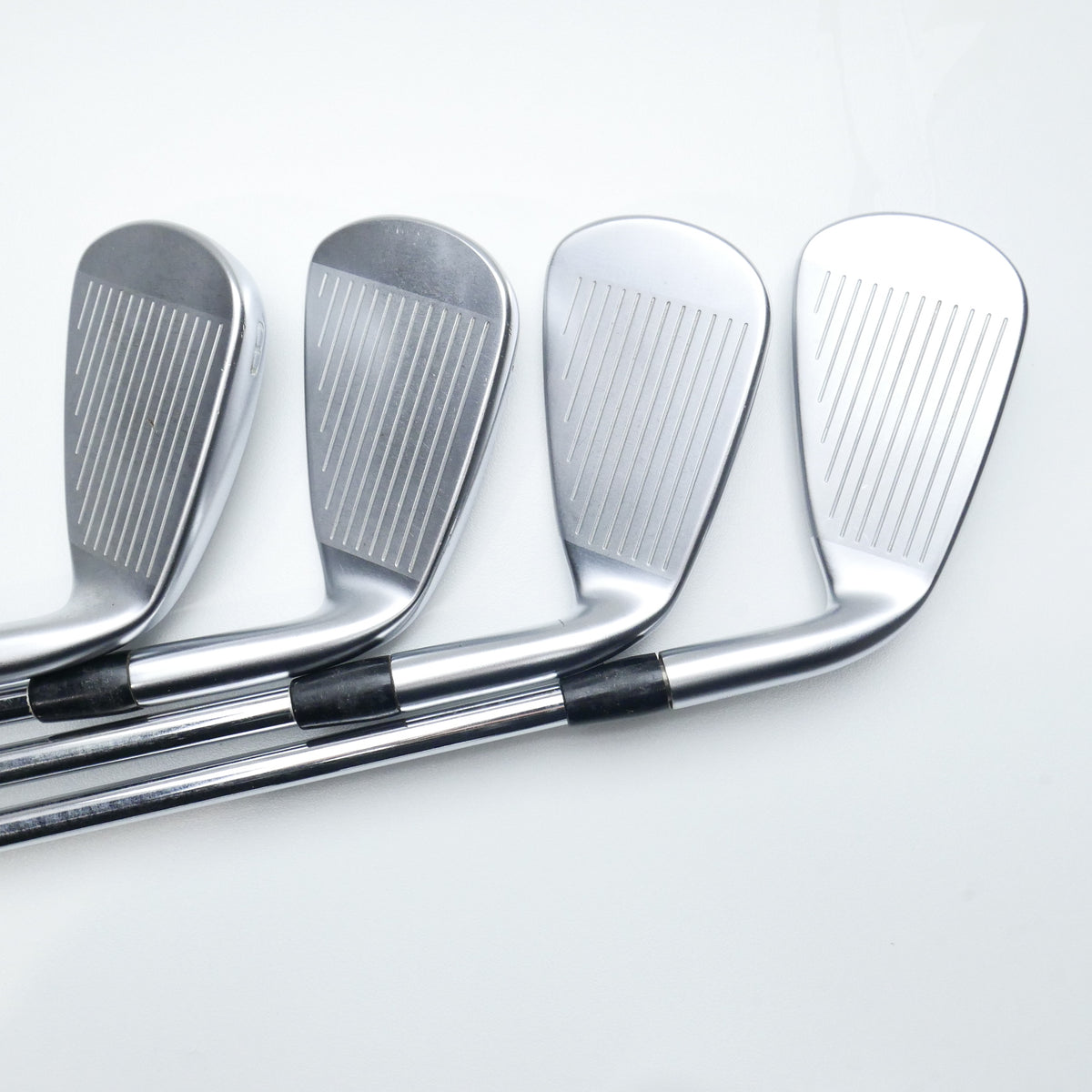 Used Mizuno JPX 923 Hot Metal Iron Set / 5 - PW + GW / Regular Flex / Left-Hand