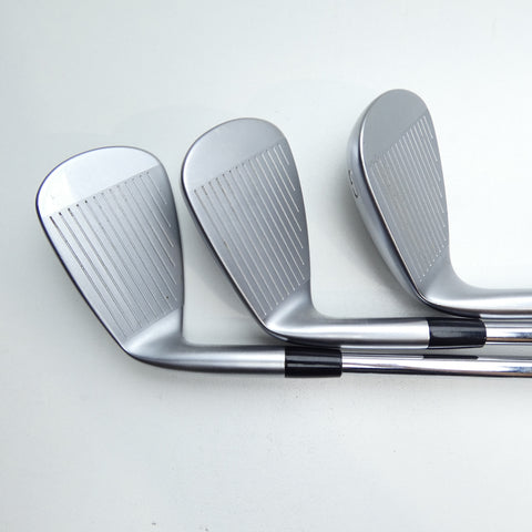 Used Mizuno JPX 923 Hot Metal Iron Set / 5 - PW + GW / Stiff Flex