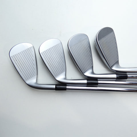 Used Mizuno JPX 923 Hot Metal Iron Set / 5 - PW + GW / Stiff Flex