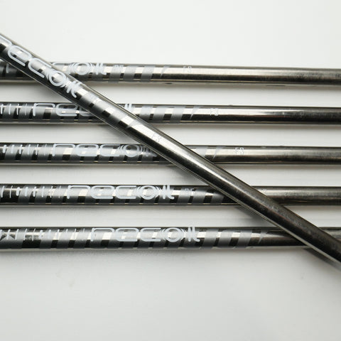 Used Mizuno JPX 923 Hot Metal Iron Set / 5 - PW / Regular Flex