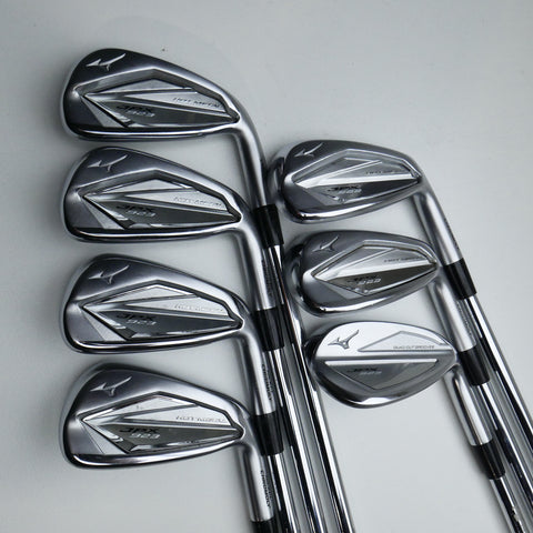 Used Mizuno JPX 923 Hot Metal Iron Set / 5 - SW / Soft Regular Flex