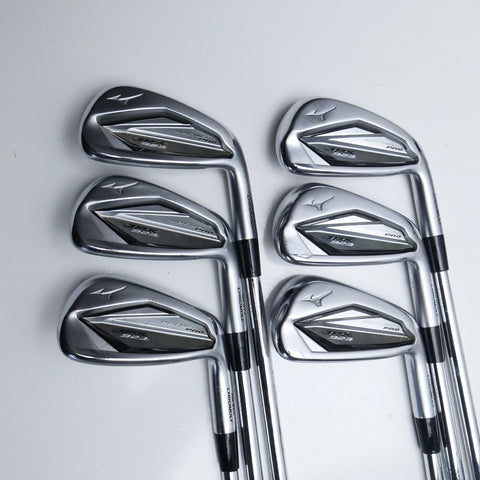 Used Mizuno JPX 923 Hot Metal Pro Iron Set / 5 - PW / Stiff Flex