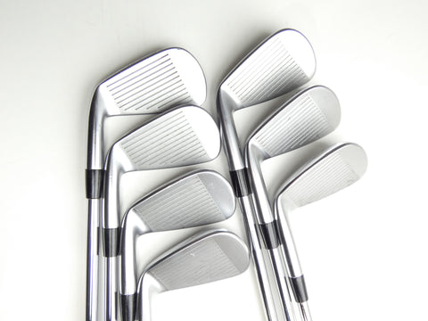Used Mizuno JPX 923 Tour Iron Set / 4 - PW / X-Stiff Flex