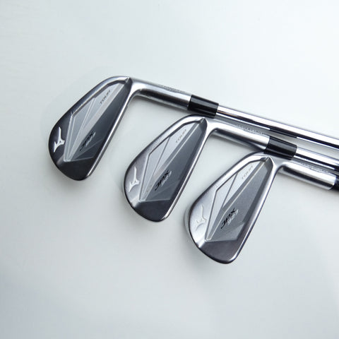 Used Mizuno JPX 923 Tour Iron Set / 5 - PW / Stiff Flex