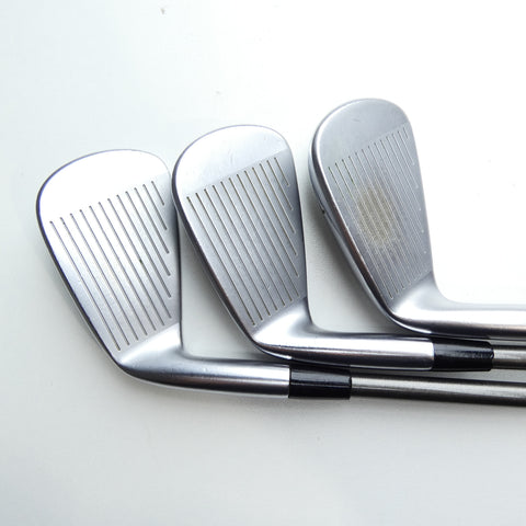 Used Mizuno JPX 923 Tour Iron Set / 5 - PW / Stiff Flex