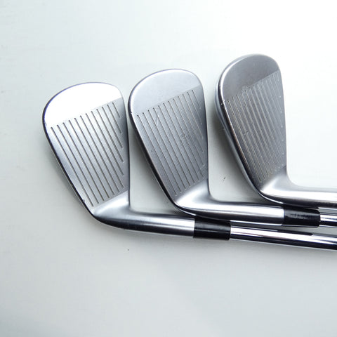 Used Mizuno JPX 923 Tour Iron Set / 5 - PW / Stiff Flex