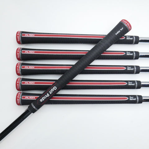 Used Mizuno JPX 925 Forged Iron Set / 5 - PW / Regular Flex